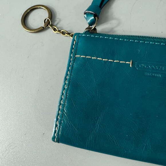 Coach Teal Patent Leather Card Case w/ Keychain - Picture 2 of 13
